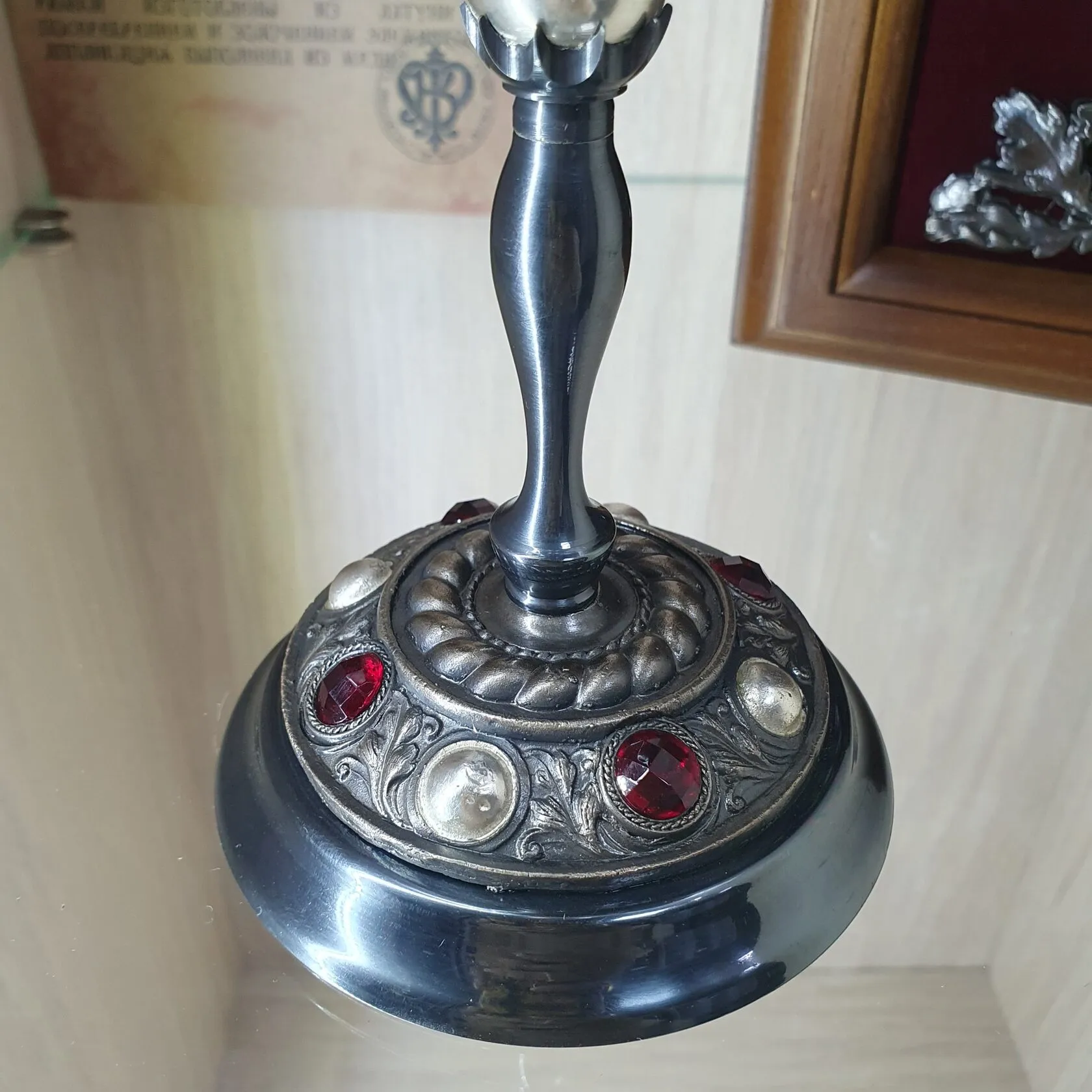 Бокал «Царский» с камнем